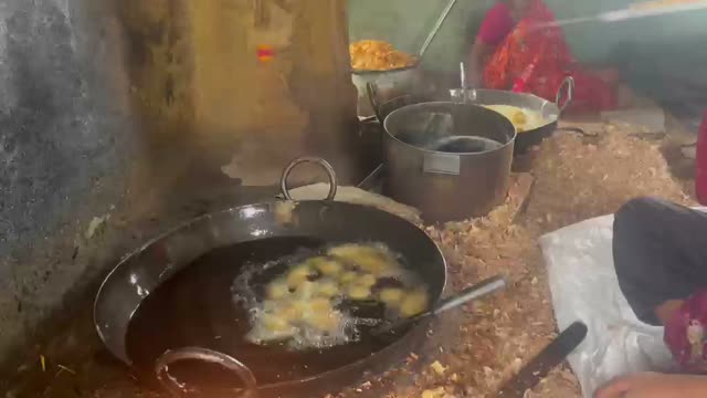 Namkeen Deep-Frying