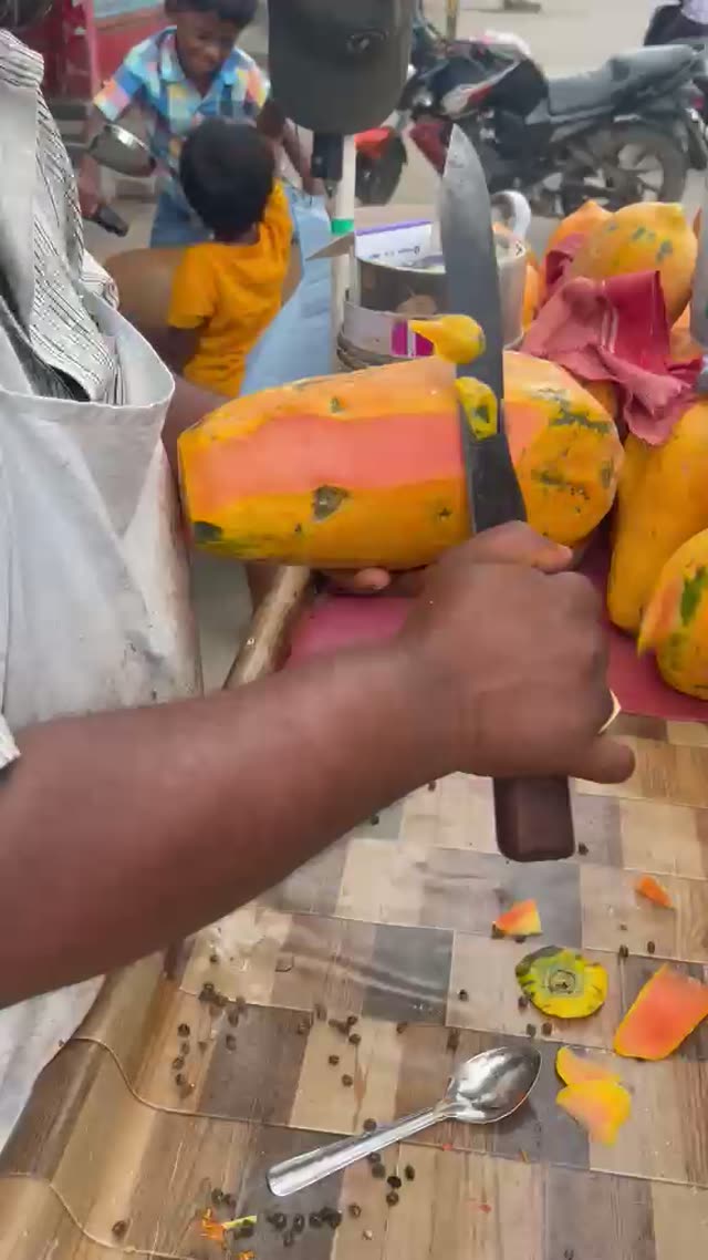 Street Fruit Cutting & Vending II